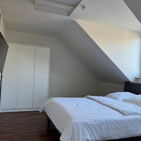 Moebliertes Wohnung Am Geroweiher Moenchengladbach Eksteriør bilde