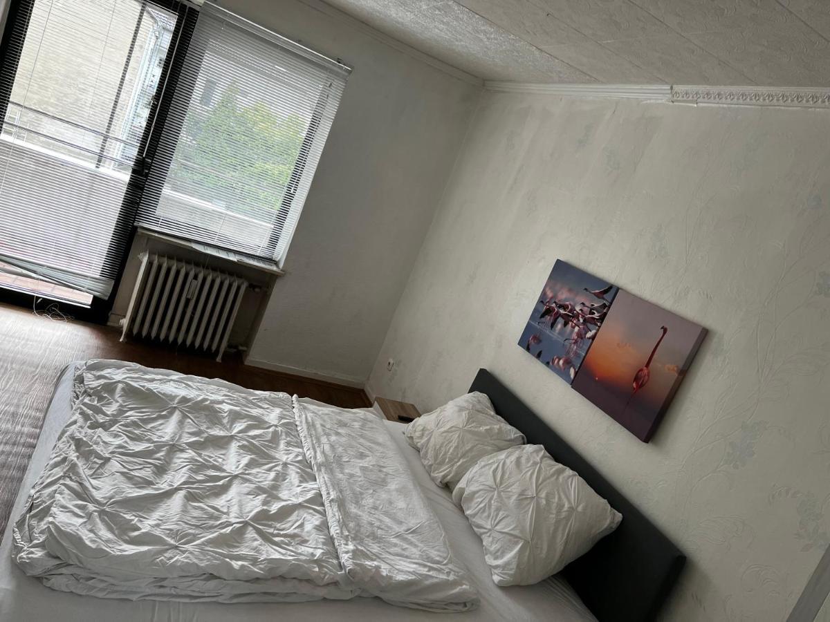 Moebliertes Wohnung Am Geroweiher Moenchengladbach Eksteriør bilde