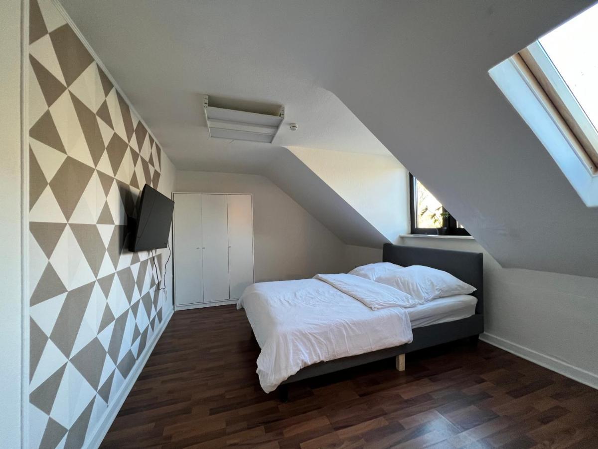 Moebliertes Wohnung Am Geroweiher Moenchengladbach Eksteriør bilde